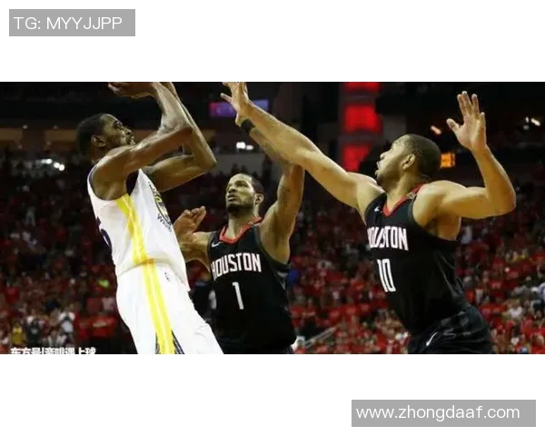 火箭队与勇士队对决预测分析及比赛前瞻详解在29日的精彩对抗中