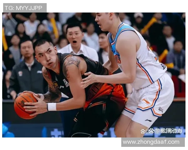 CBA2016赛季新疆队与山东队精彩对决回顾与分析