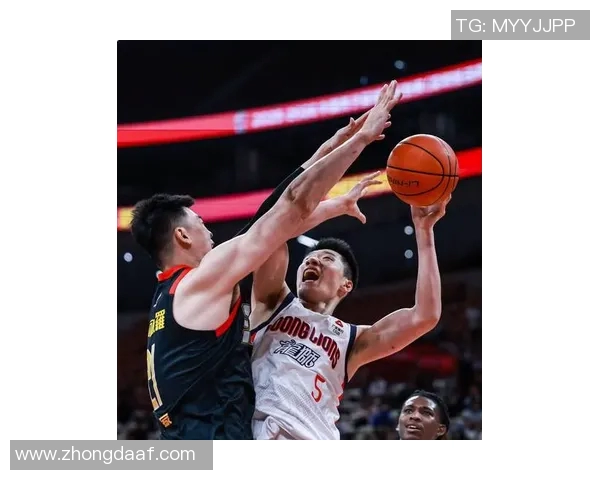 广州篮球队节奏变革引发热议球迷期待新战术带来的精彩表现