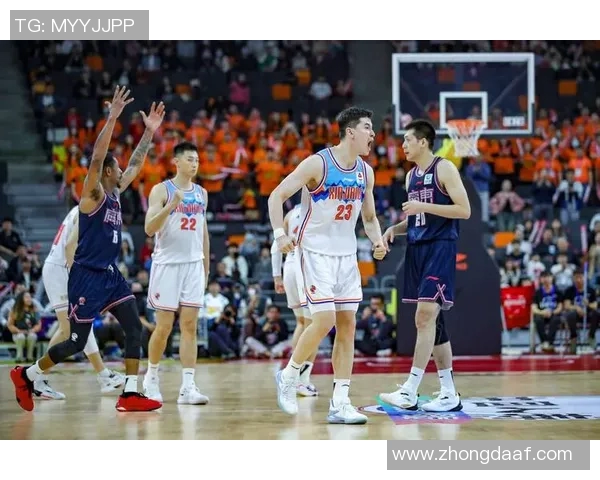 篮球明星眼中的人性光辉与团队精神的深刻解读